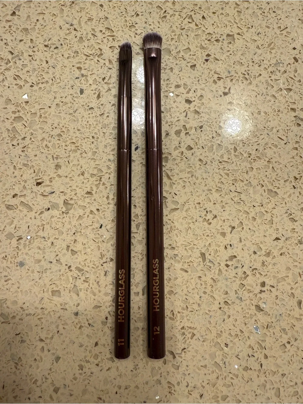 Hourglass eyeshadow brushes in 11 and 12 set of 2